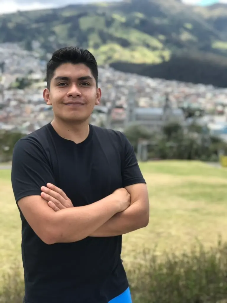 Foto de Tex Albuja, ponente en Build with AI Ecuador 2025